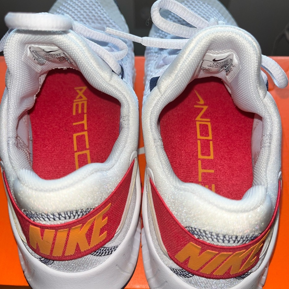 Women’s Nike Free Metcon 4 Size 7 Iris Whisper Rush Pink